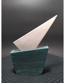 Ceramic sailboat No 02